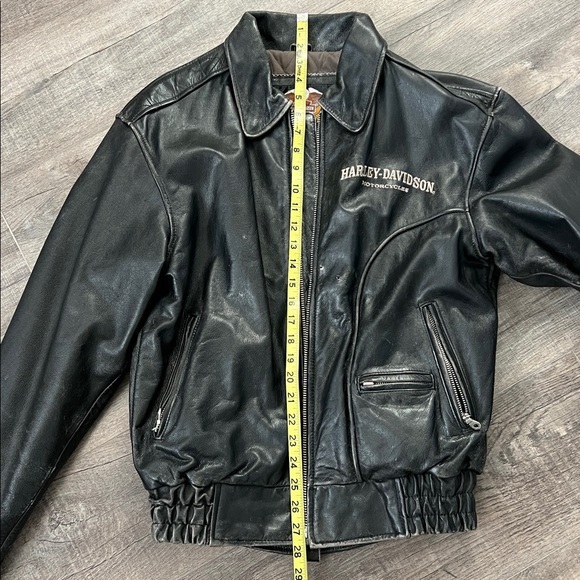 Harley-Davidson Black Distressed Leather Jacket - Picture 10 of 15